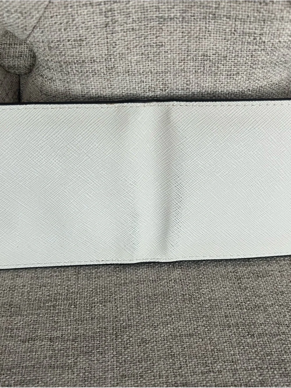 Michael Kors Men's White Saffiano Leather Bifold Card Holder Wallet